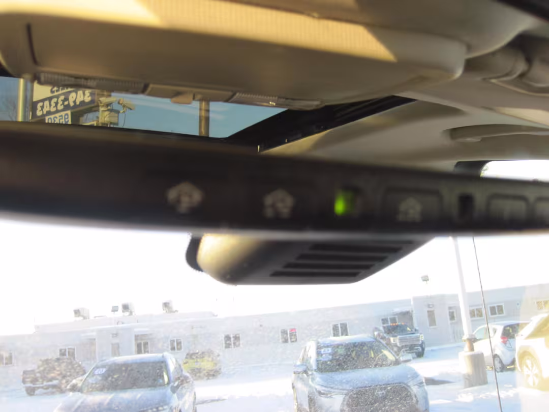 2021 Nissan Titan - 1N6AA1ED5MN509428 - Image #23
